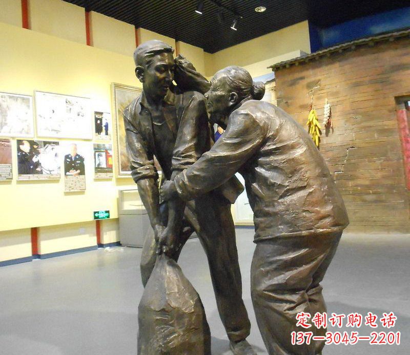 贵阳“护老铜雕”