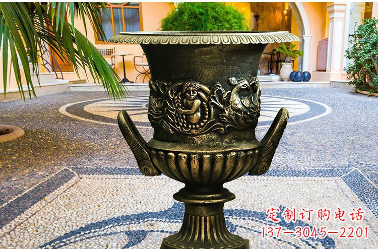 贵阳别墅花盆铜雕