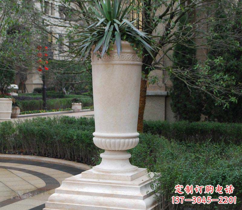 贵阳别墅景观石雕花盆