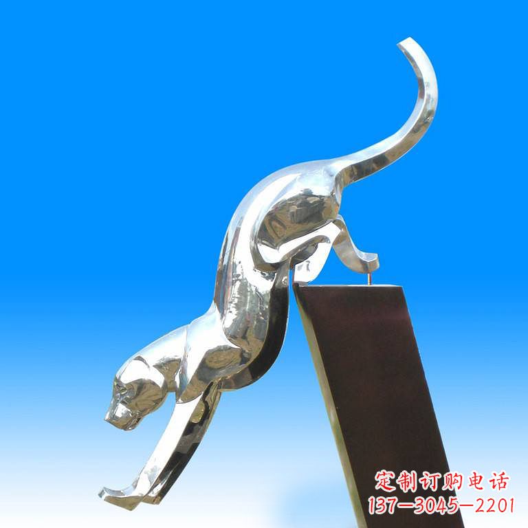 贵阳豹玻璃——玻璃钢豹子雕塑