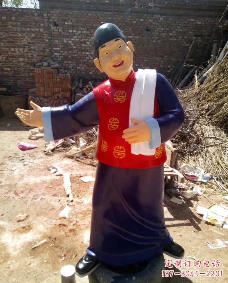 贵阳玻璃钢彩绘人物店小二雕塑