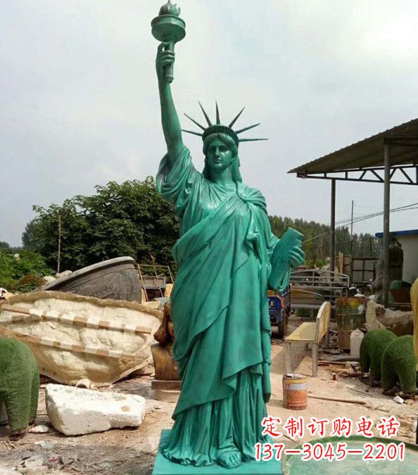 贵阳玻璃钢仿青铜自由女神像的雕塑