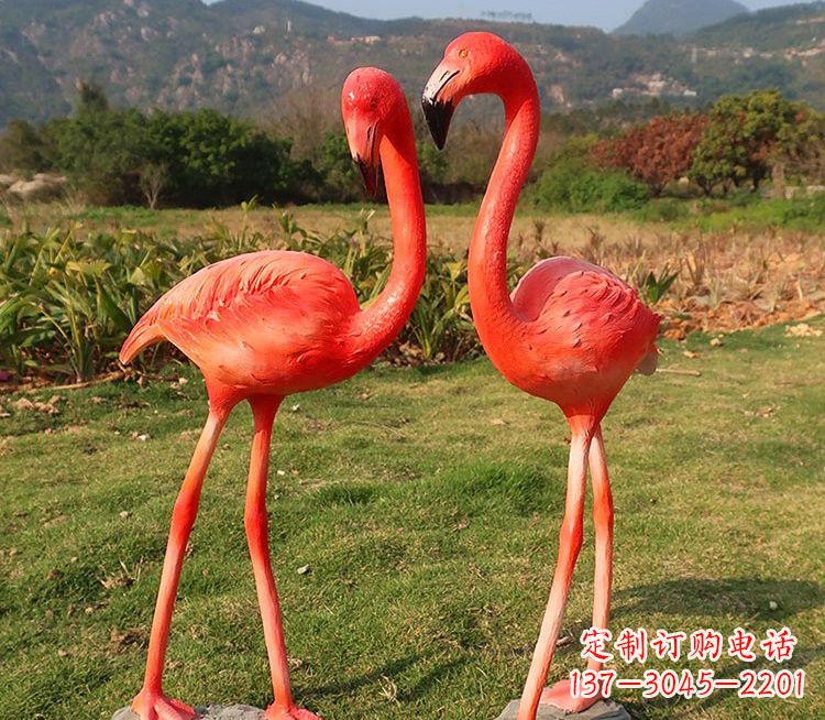 贵阳玻璃钢仿真火烈鸟雕塑极致精细的艺术品