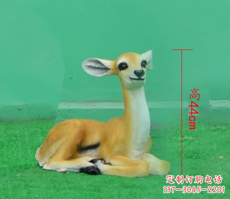 贵阳玻璃钢制作的羚羊雕塑