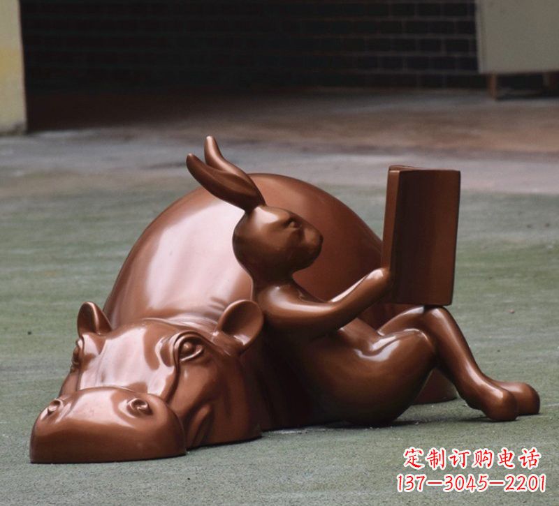 贵阳玻璃钢河马仿铜动物雕塑