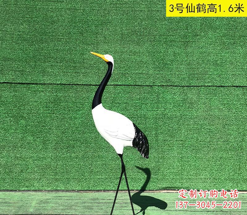 贵阳玻璃钢火烈鸟雕塑