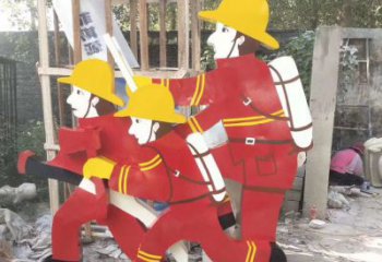贵阳玻璃钢消防员雕塑——精致的园林景观装饰
