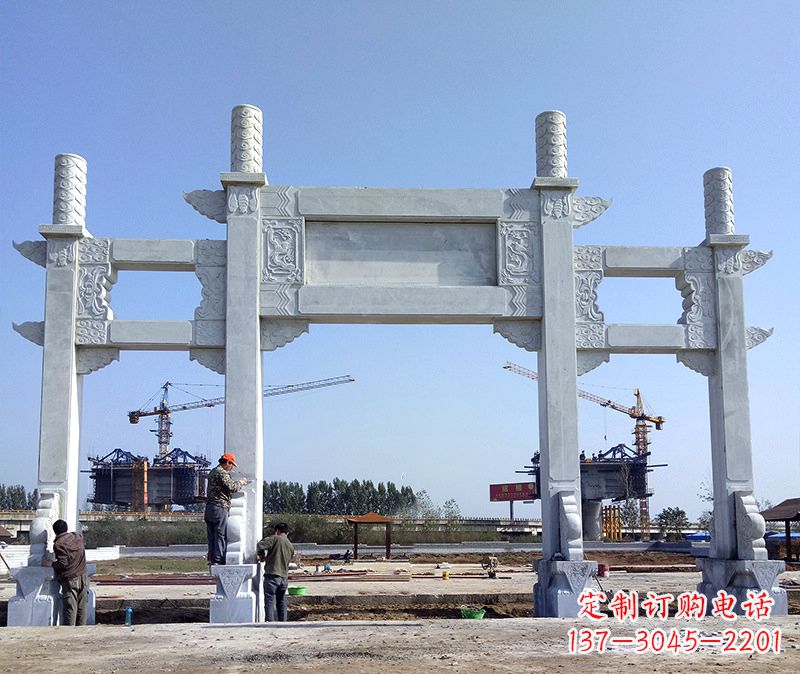 贵阳玻璃钢牌坊雕塑美丽的艺术与历史结合
