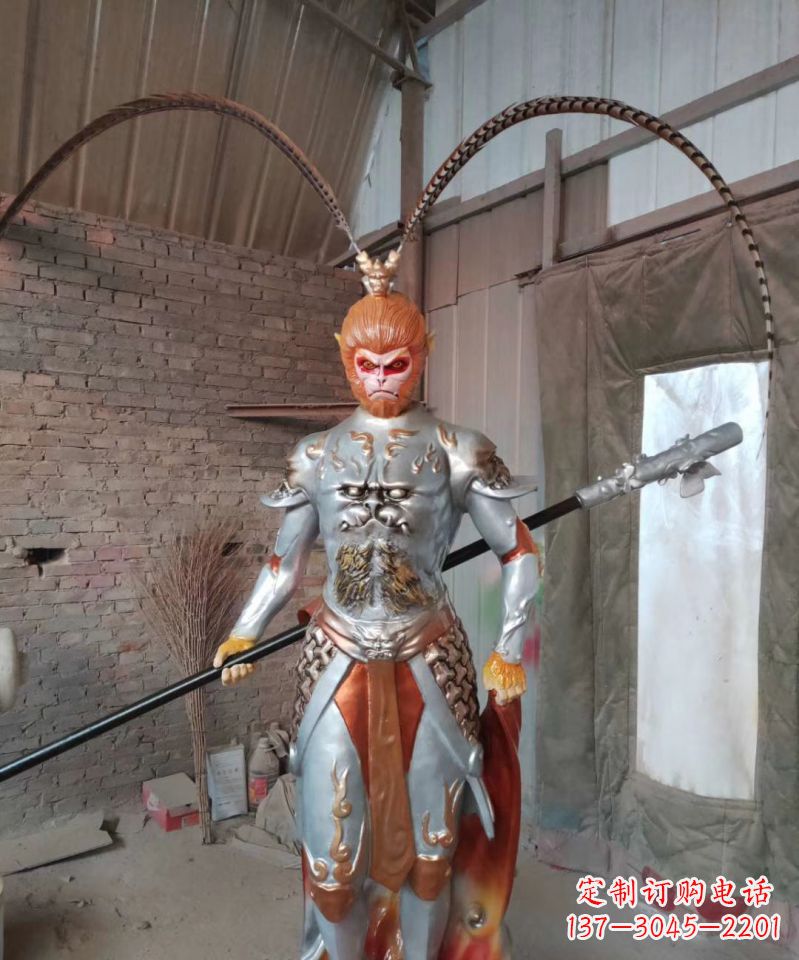 贵阳玻璃钢孙悟空传承古老神话的雕塑