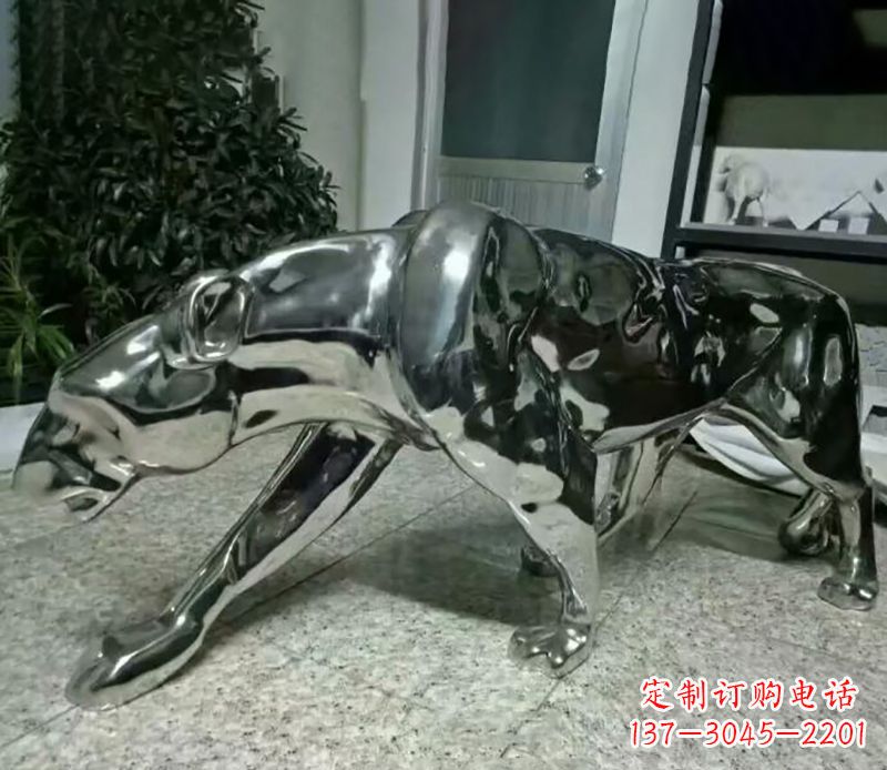 贵阳不锈钢豹子雕塑
