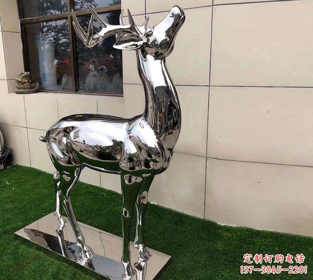 贵阳不锈钢别墅镜面小鹿雕塑