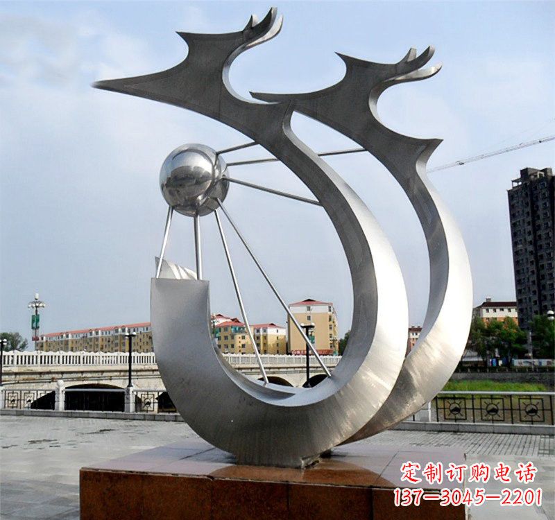 贵阳不锈钢城市抽象双龙戏珠雕塑
