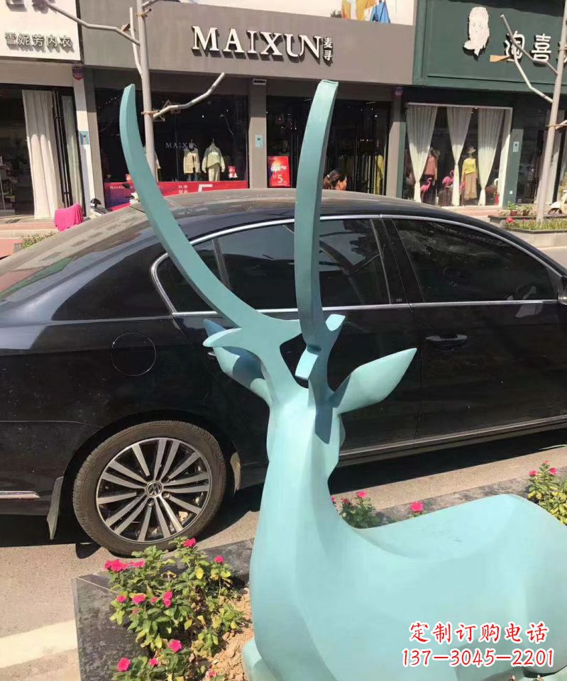 贵阳不锈钢城市小鹿雕塑精心雕刻的艺术精品