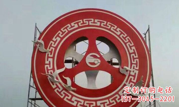贵阳不锈钢齿轮雕塑象征着时代进步