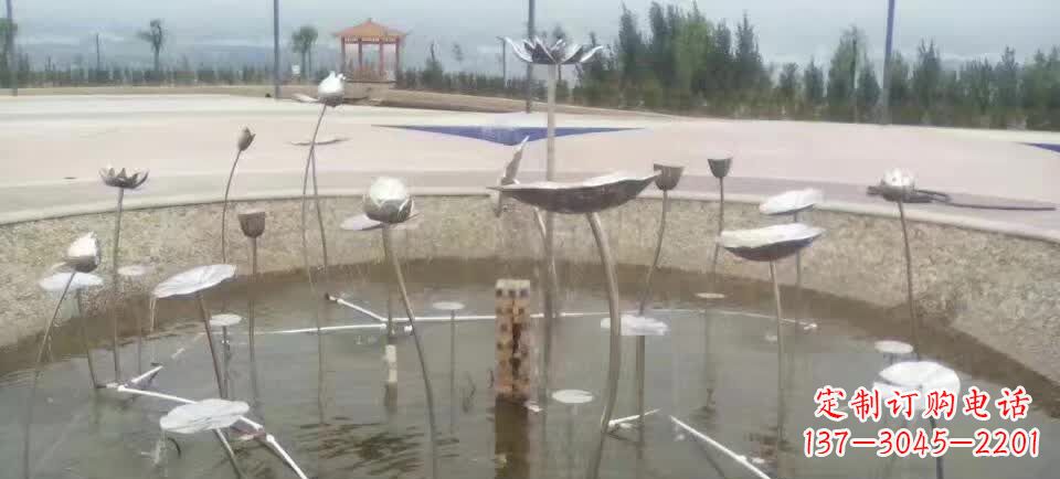 贵阳精美不锈钢荷花雕塑