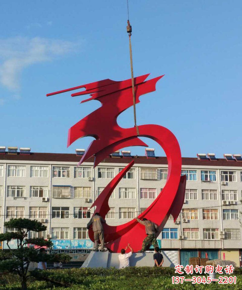 贵阳不锈钢龙雕塑展现龙城市景观之美