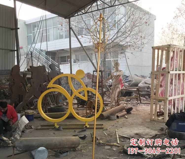 贵阳不锈钢自行车雕塑——象征着健康、积极的生活方式