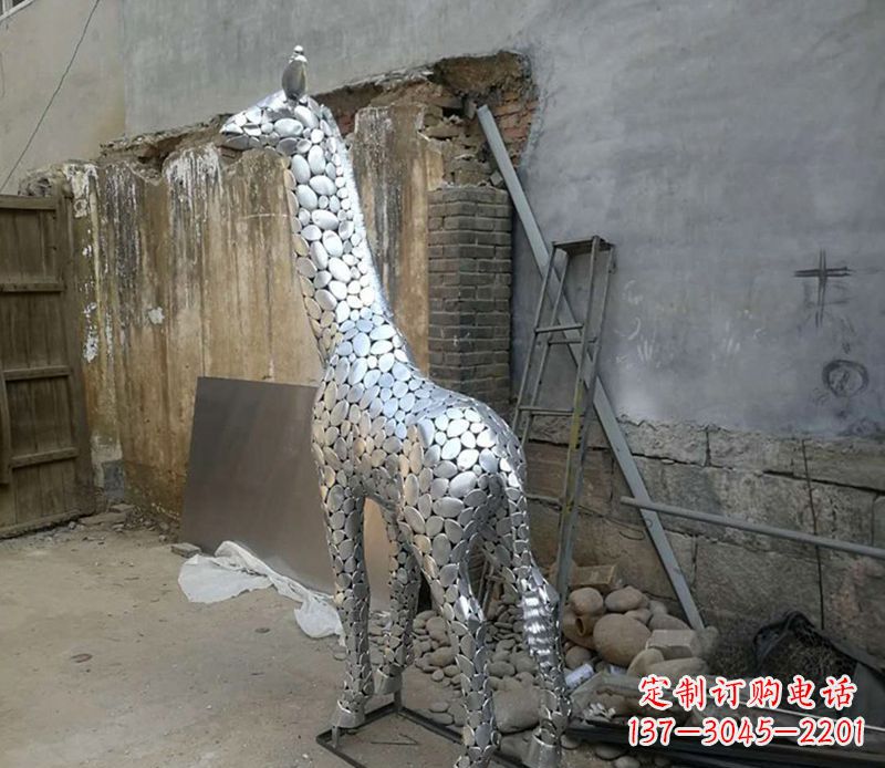 贵阳精美不锈钢长颈鹿雕塑