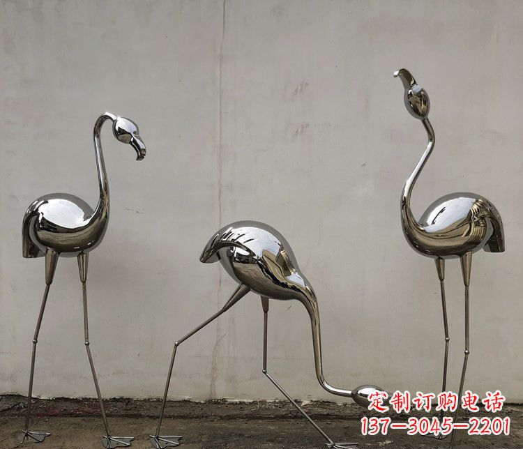 贵阳不锈钢锻造的火烈鸟雕塑