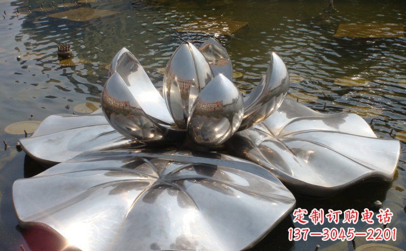 贵阳不锈钢锻造莲花雕塑