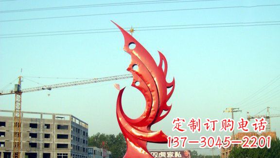 贵阳凤凰城市的不锈钢雕塑