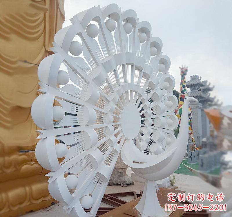 贵阳不锈钢孔雀雕塑美丽的艺术品