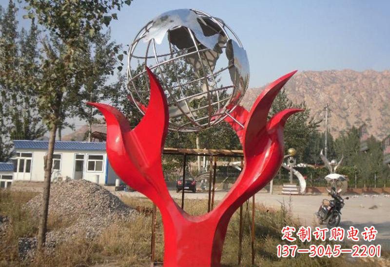 贵阳地球雕塑一座象征和平的不锈钢公园