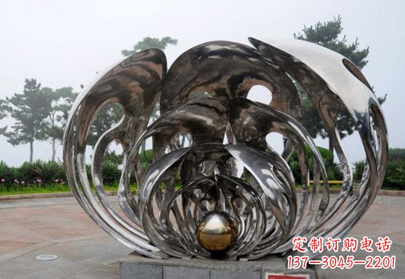 贵阳不锈钢公园镜面珍珠贝壳雕塑