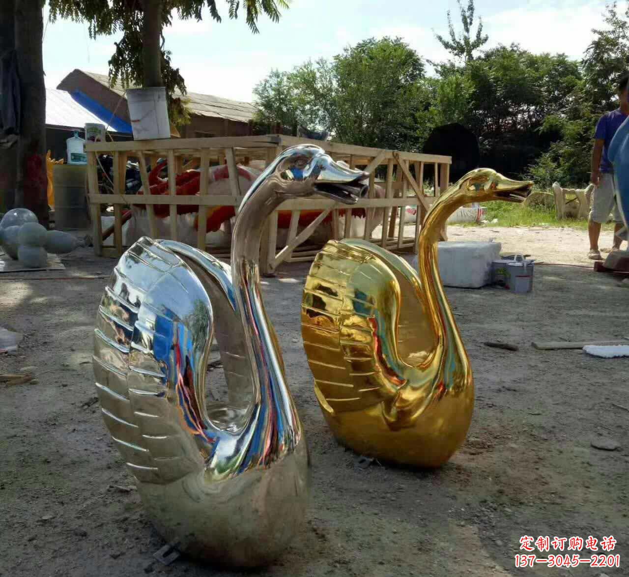 贵阳不锈钢天鹅雕塑艺术之美