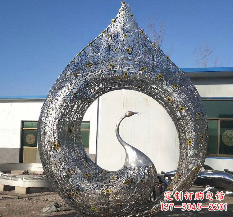 贵阳优雅的不锈钢孔雀雕塑
