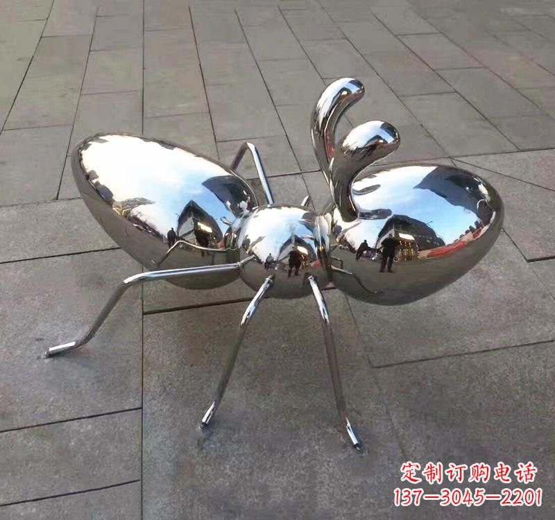 贵阳不锈钢广场蚂蚁雕塑