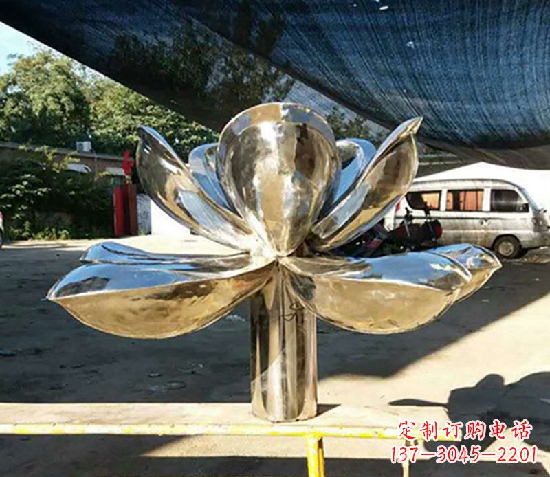 贵阳不锈钢荷花雕塑——彰显小区景观之美