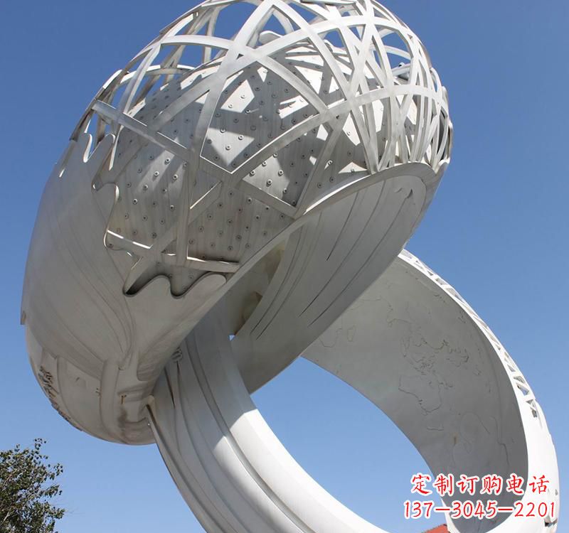 贵阳不锈钢户外婚庆戒指雕塑婚礼永恒的记忆