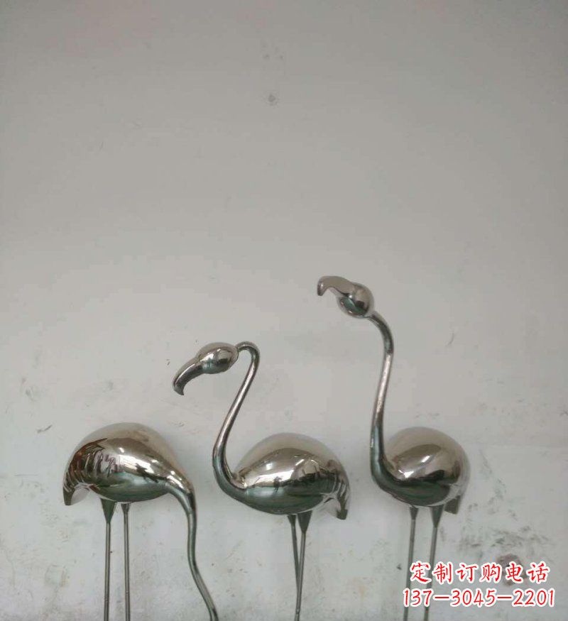 贵阳不锈钢火烈鸟雕塑把自然之美带入公园