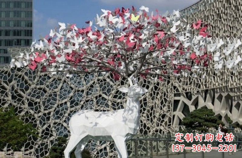 贵阳不锈钢几何小鹿雕塑精致之美
