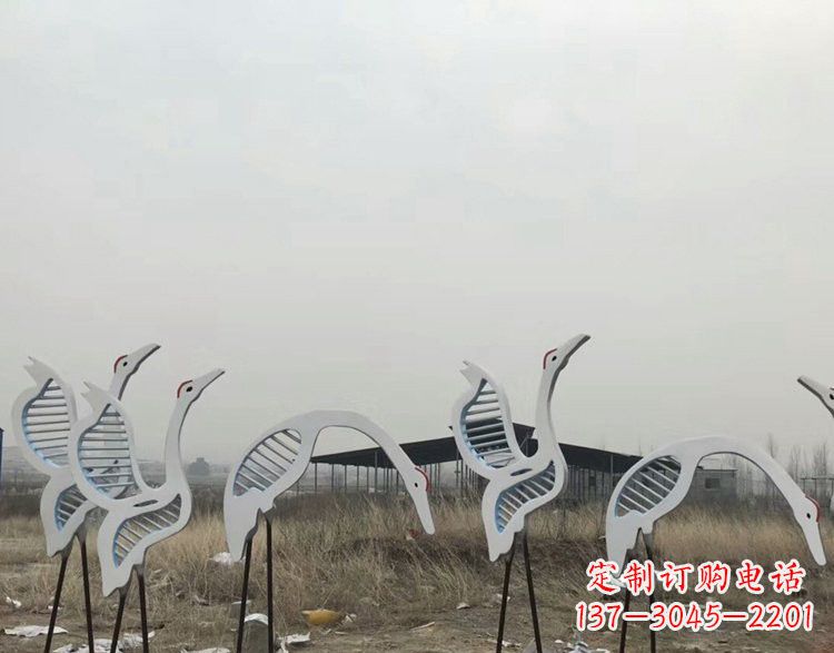 贵阳精美不锈钢仙鹤雕塑