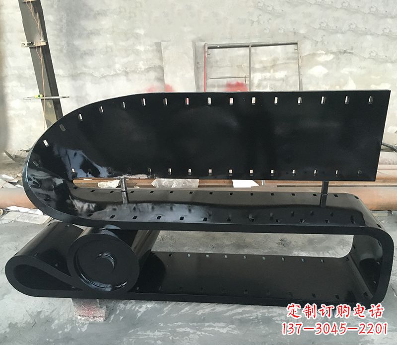 贵阳不锈钢胶卷座椅雕塑
