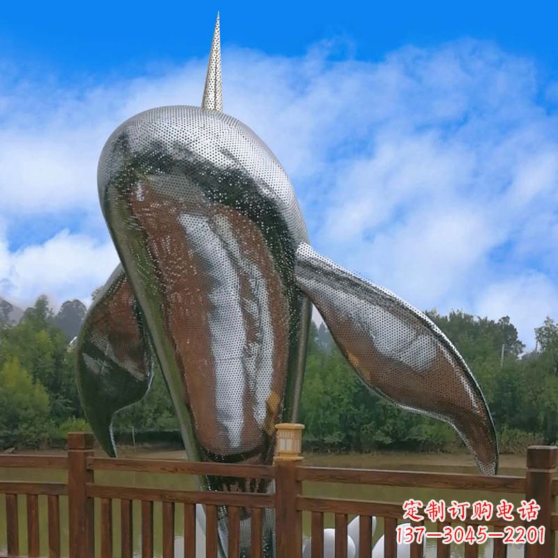 贵阳大型海边公园水景动物雕塑——不锈钢鲸鱼