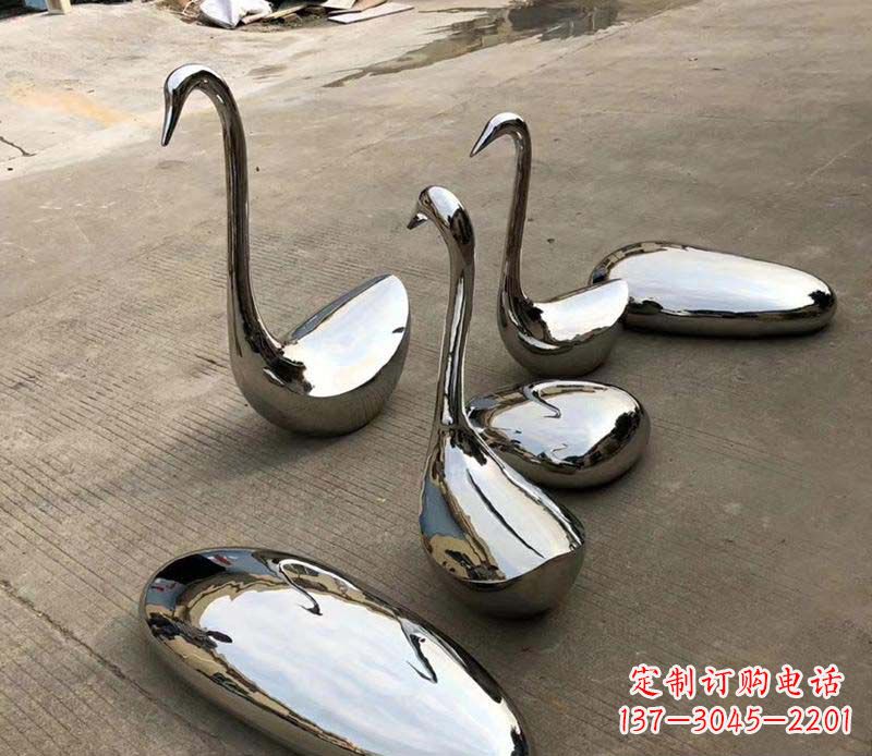 贵阳不锈钢镜面鹅卵石座椅
