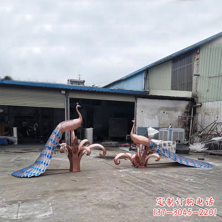 贵阳不锈钢孔雀彩色雕塑