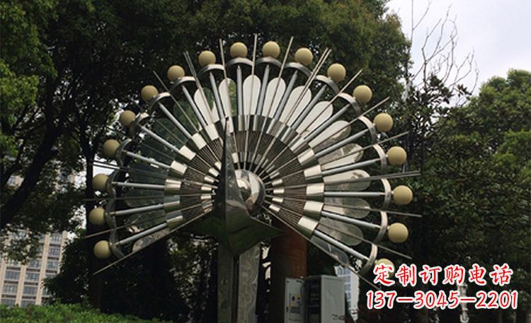 贵阳美丽的不锈钢孔雀雕塑