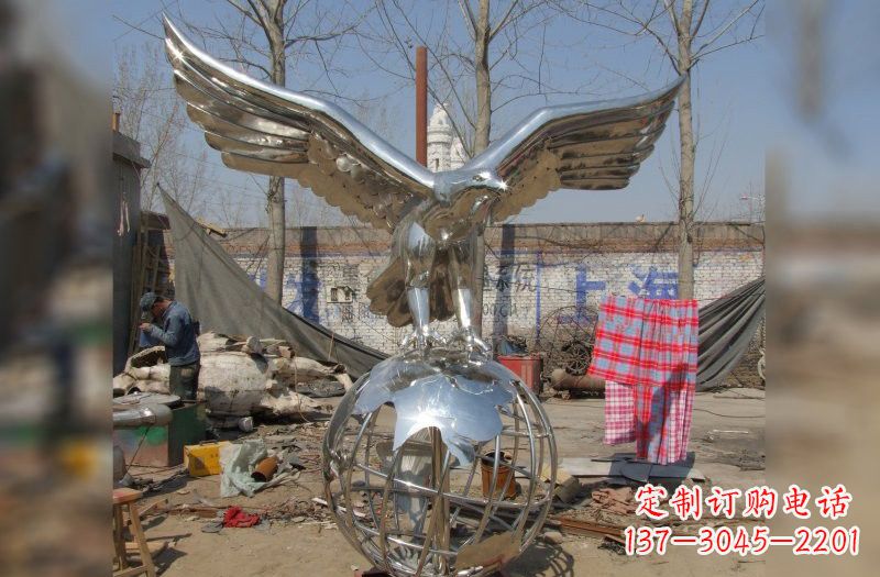 贵阳不锈钢老鹰雕塑