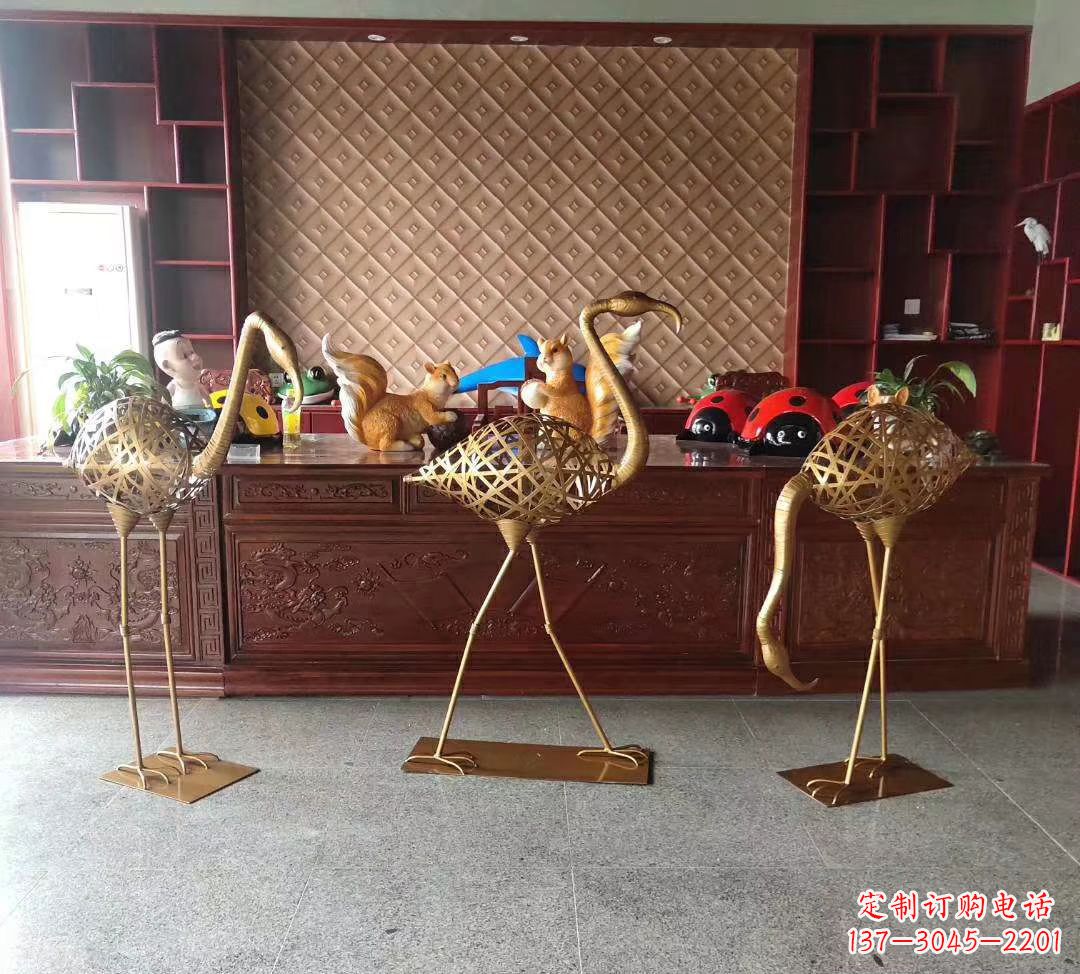 贵阳不锈钢火烈鸟雕塑——熠熠生辉
