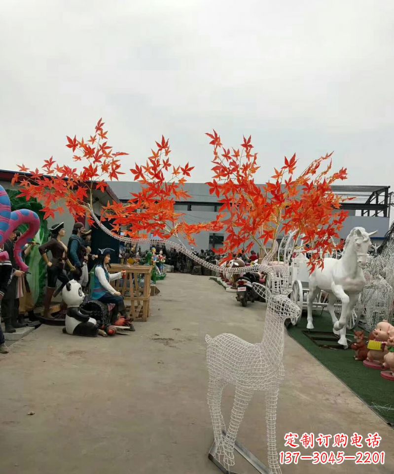 贵阳不锈钢麋鹿雕塑精美的艺术品