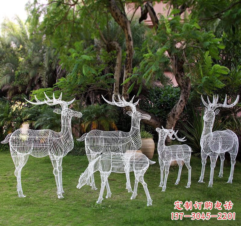 贵阳不锈钢梅花鹿雕塑美丽的象征
