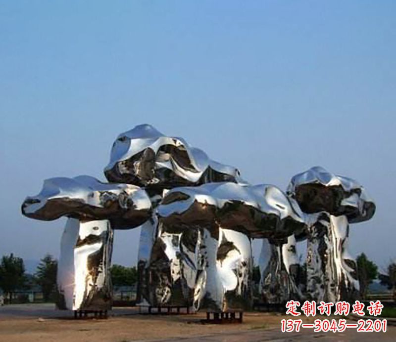 贵阳不锈钢蘑菇雕塑——一次惊艳的艺术之旅
