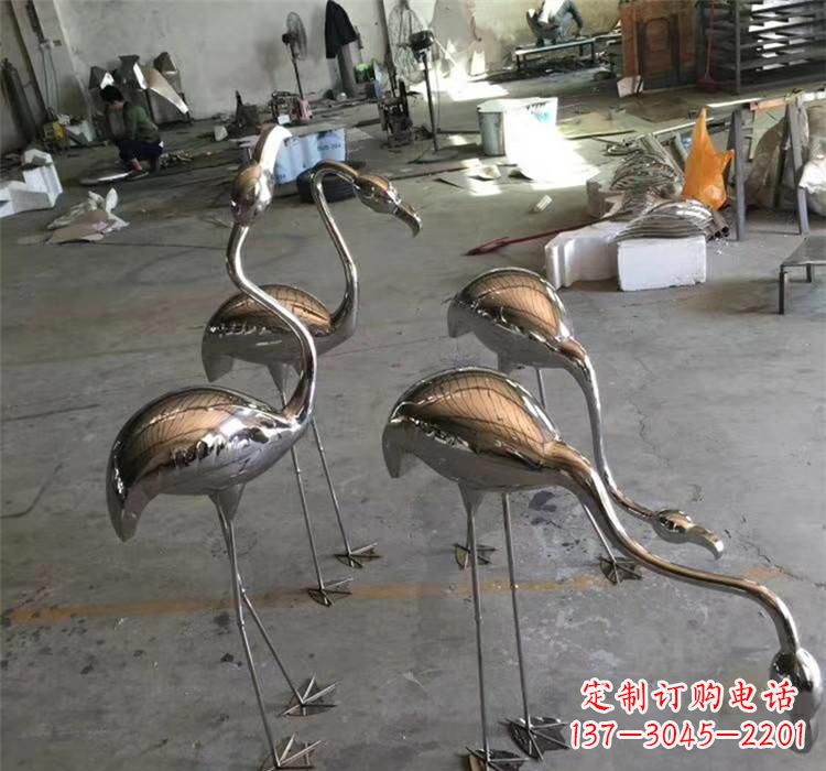 贵阳不锈钢火烈鸟雕塑给家园带来灿烂的光芒