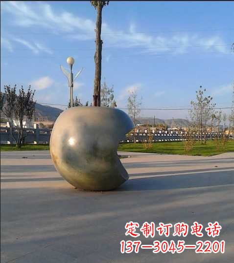 贵阳不锈钢苹果雕塑艺术与现实的完美结合