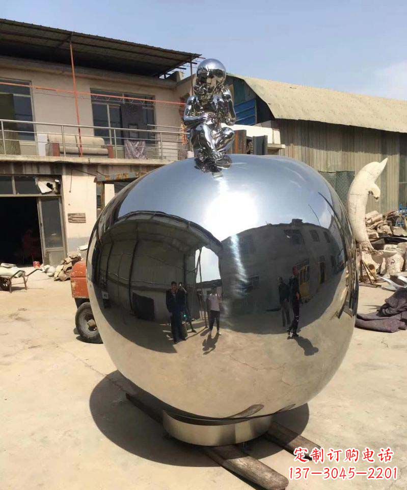 贵阳精美不锈钢苹果雕塑