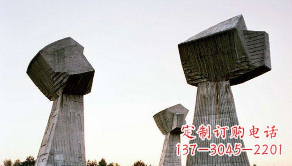 贵阳不锈钢拳头一种独特的雕塑材料